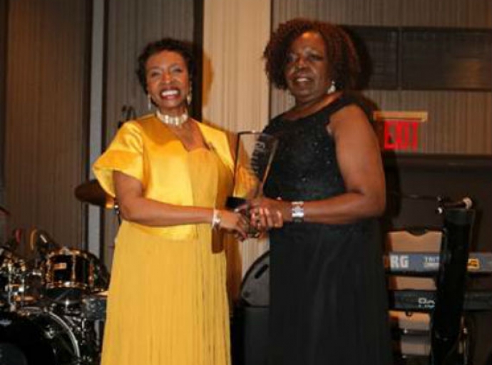 JTB Presents Award to Congresswoman Yvette Clarke at Jamaica Independence Gala