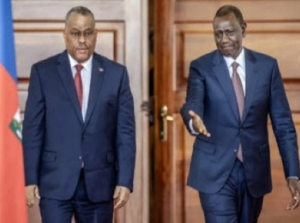 President William Ruto (right) and Haiti Prime Minister Garry Conille at the joint news conference at the the State House in Nairobi