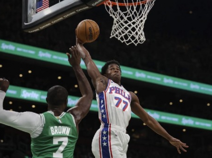 VJ Edgecombe finishes strongly at the rim for two of his 30 points against the Boston Celtics.