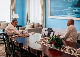 Vice-Chancellor of The UWI, Professor Sir Hilary Beckles in dialogue with Prime Minister of St Vincent and the Grenadines, Dr. Ralph Gonsalves.