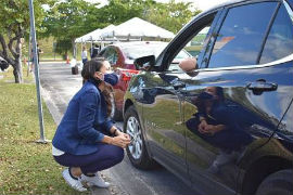 Commissioner Cohen Higgins talks with a South Dade resident