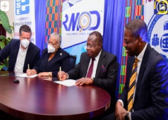 JSE and GSE managing directors signing MOU on Monday