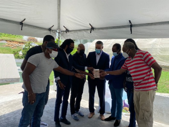 From third left: Dr. Machel Emanuel, Lecturer/Researcher, Department of Life Sciences, the University of the West Indies; Honorable Sabato Caesar, Ministry of Agriculture, Forestry, Fisheries, Rural Transport, Industry and Labor for St. Vincent and the Grenadines; Mr. Robert Wright, Director of Pure Jamaican Limited and Chairman of the Gi Life Foundation; Dr. Jerrol Thompson, Chief Executive Officer of the Medical Cannabis Authority for St. Vincent and the Grenadines.