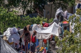 Haitians displaced by violence find refuge on the streets of the capital, Port-au-Prince. (Photo courtesy IOM/Antoine Lemonnier)