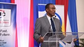 Dr. Nigel Clarke