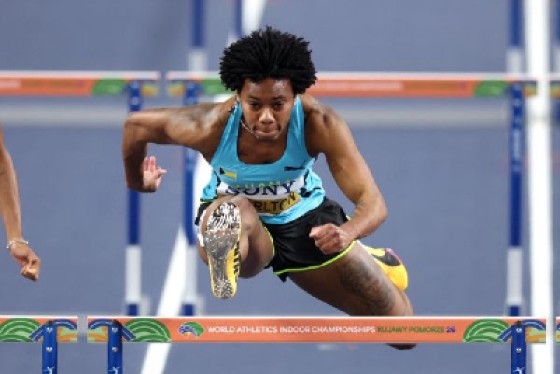Devynne Charlton won gold in the women’s 60-metres hurdles at the World Indoor Championships.