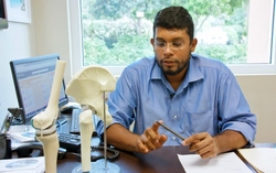 Dr. Alwin Almeida explains how the telescoping magnetic nail works to gradually extend the length of the limb.