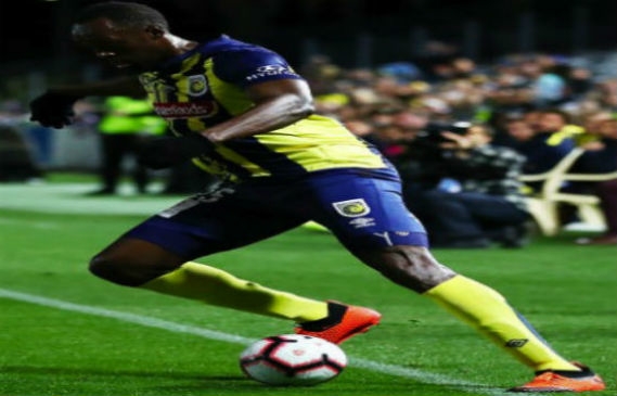 Bolt on the ball