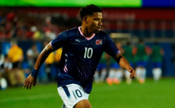 Bermudian Zeiko Lewis.