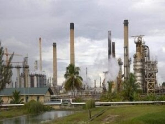Oil refinery in south Trinidad (File Photo)