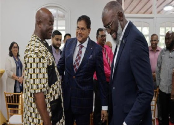 President Santokhi shares a light moment with Vice President Ronnie Brunswijk and the visiting Prime Minister of Curaçao, Gilmar Pisas.